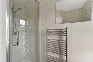 Photo 32- click for photo gallery